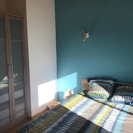 Belle Dans Maison Tranquille