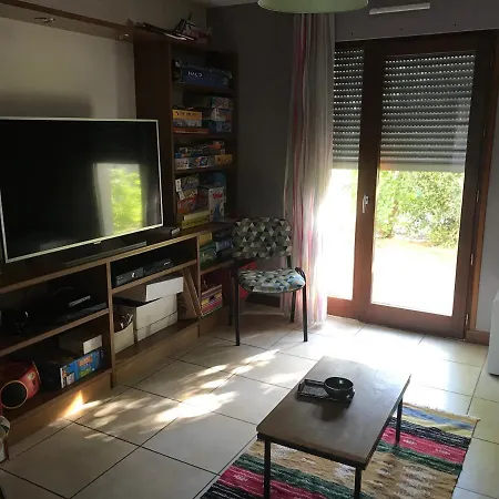 Belle Dans Maison Tranquille Δωμάτια σε οικογενειακή κατοικία Marsat
